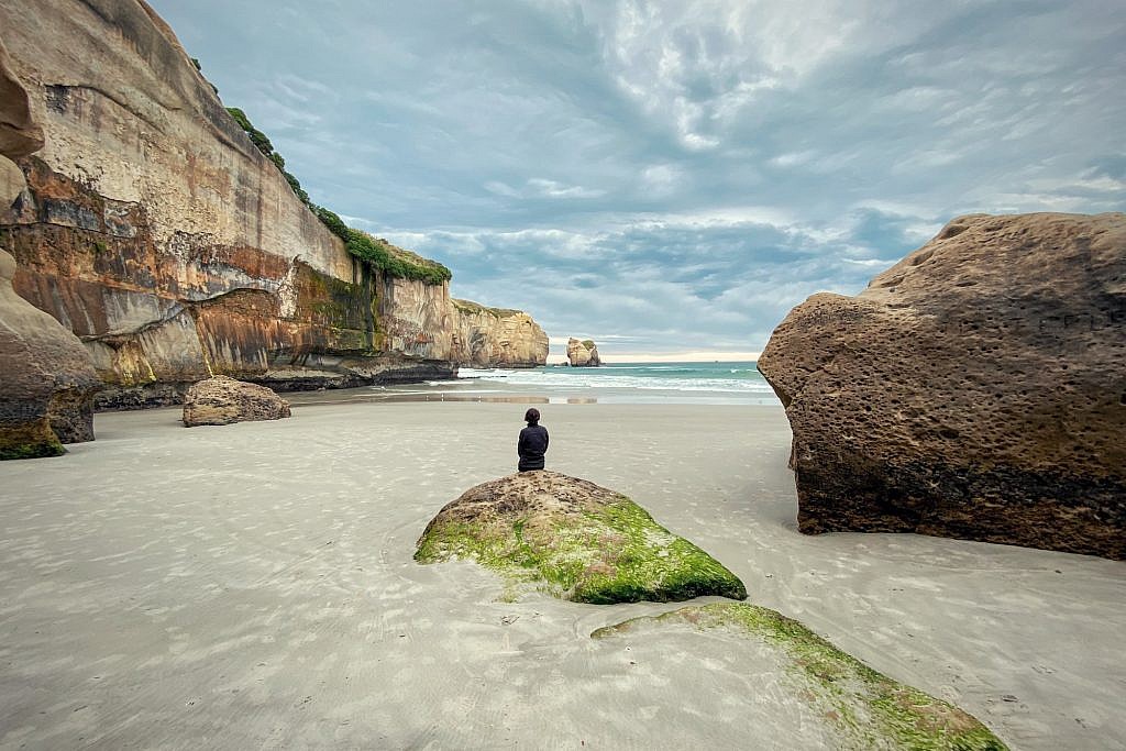 Tunnel Beach
